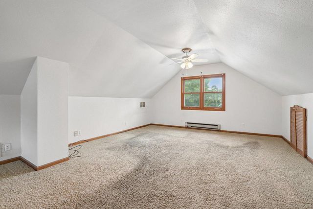 2113 S 59th STREET, West Allis, WI 53219
