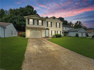 1108 Mill Lake QTR, Chesapeake, VA 23320