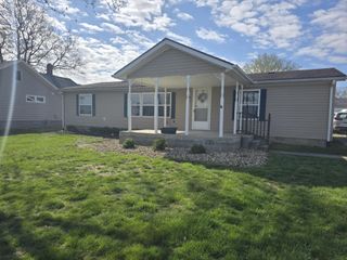 930 Leonard Avenue, Zanesville, OH 43701