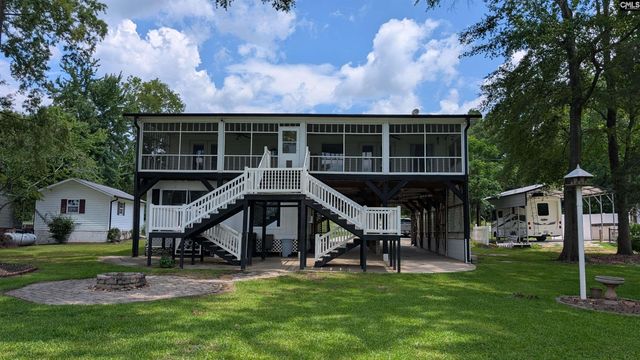 2364 Lakeside Drive, Liberty Hill, SC 29074