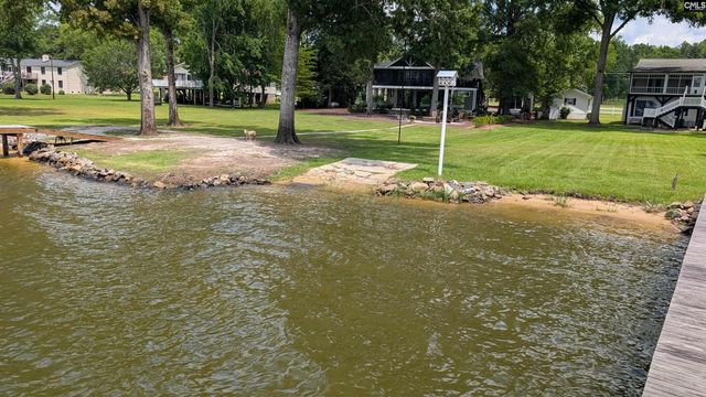 2364 Lakeside Drive, Liberty Hill, SC 29074