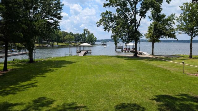 2364 Lakeside Drive, Liberty Hill, SC 29074