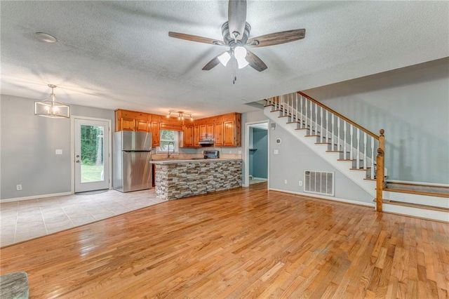 94 Main Line Road, Rockmart, GA 30153