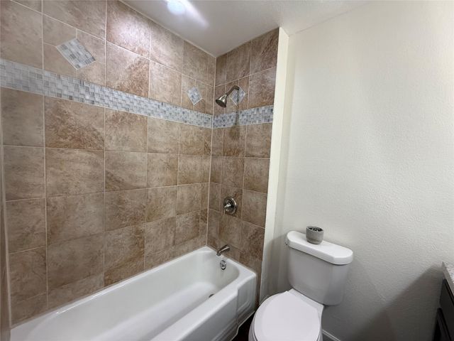 2721 Westview Drive, Mesquite, TX 75150