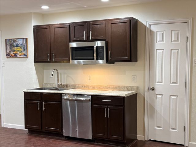 2721 Westview Drive, Mesquite, TX 75150