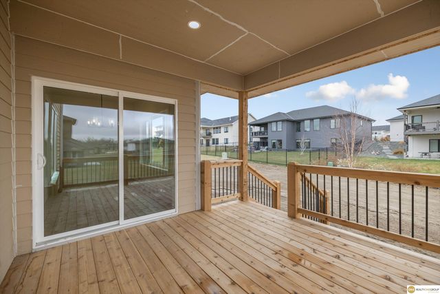 5504 N 205 Street, Elkhorn, NE 68022