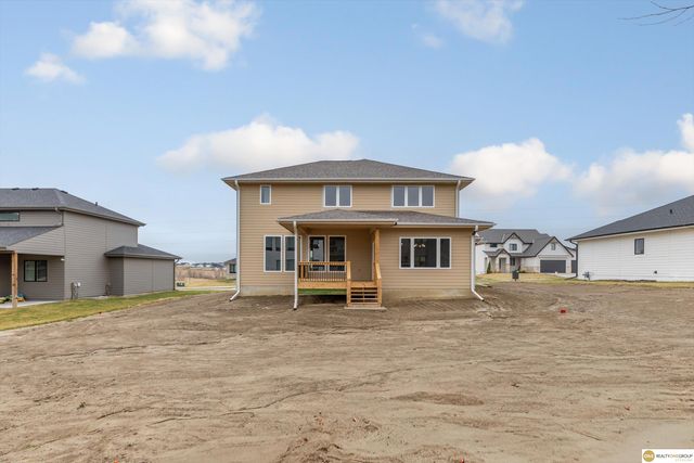 5504 N 205 Street, Elkhorn, NE 68022