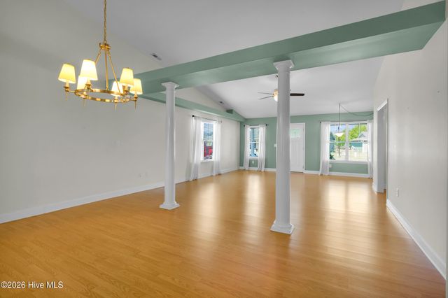 107 Craftsman Drive, New Bern, NC 28562