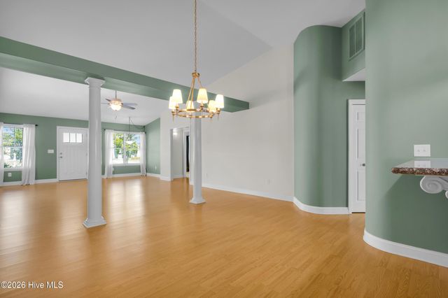 107 Craftsman Drive, New Bern, NC 28562