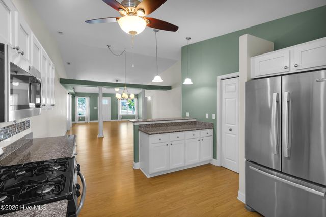 107 Craftsman Drive, New Bern, NC 28562