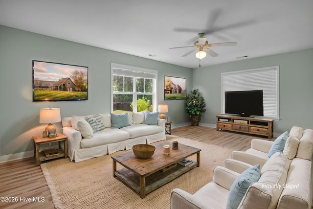 107 Craftsman Drive, New Bern, NC 28562