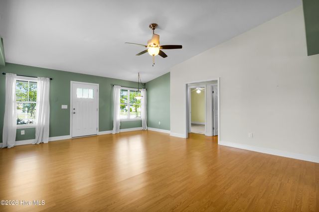 107 Craftsman Drive, New Bern, NC 28562