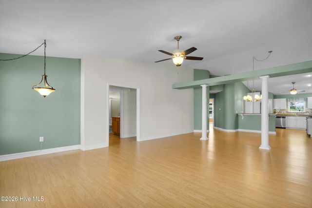 107 Craftsman Drive, New Bern, NC 28562