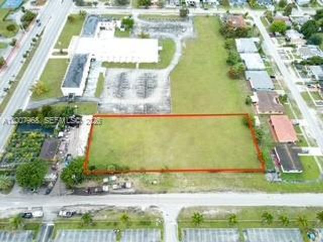 1855 NW 119th St, Miami, FL 33167