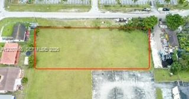 1855 NW 119th St, Miami, FL 33167