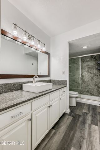 4433 N Stanton Street E 316, El Paso, TX 79902