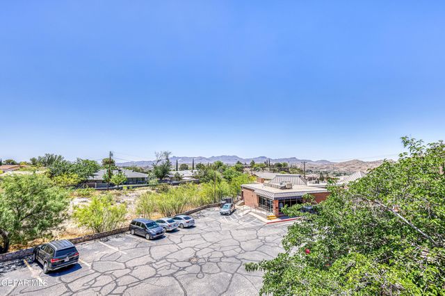 4433 N Stanton Street E 316, El Paso, TX 79902