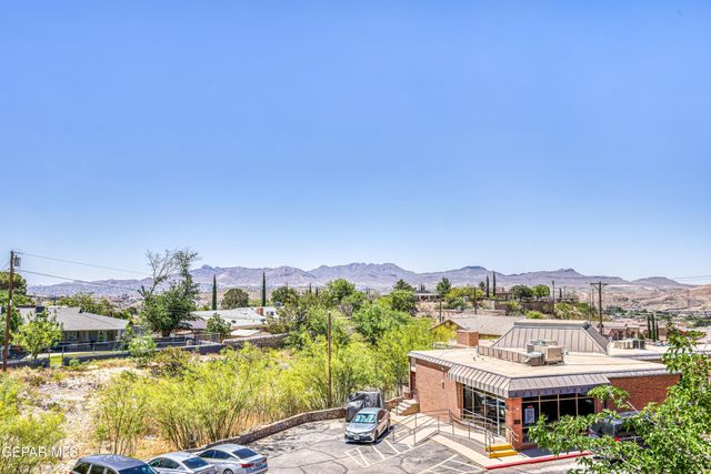 4433 N Stanton Street E 316, El Paso, TX 79902