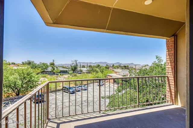 4433 N Stanton Street E 316, El Paso, TX 79902
