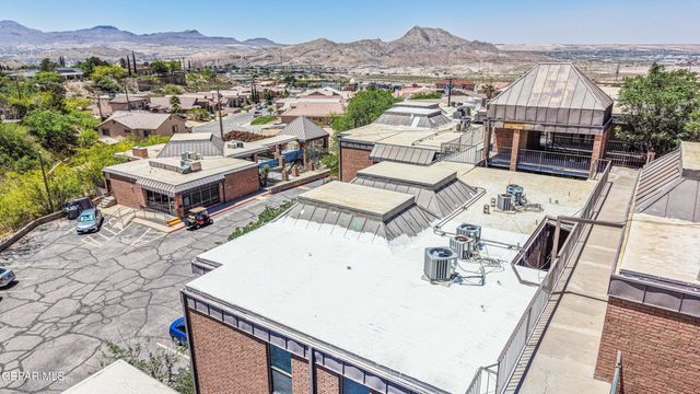 4433 N Stanton Street E 316, El Paso, TX 79902