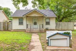 919 N 10th, Salina, KS 67401