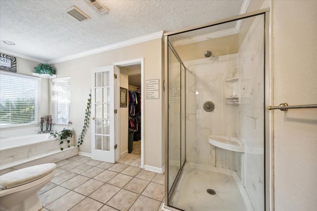 1423 Richelieu Lane, Houston, TX 77018