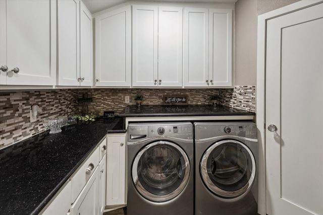 1423 Richelieu Lane, Houston, TX 77018