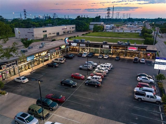 1423 Richelieu Lane, Houston, TX 77018