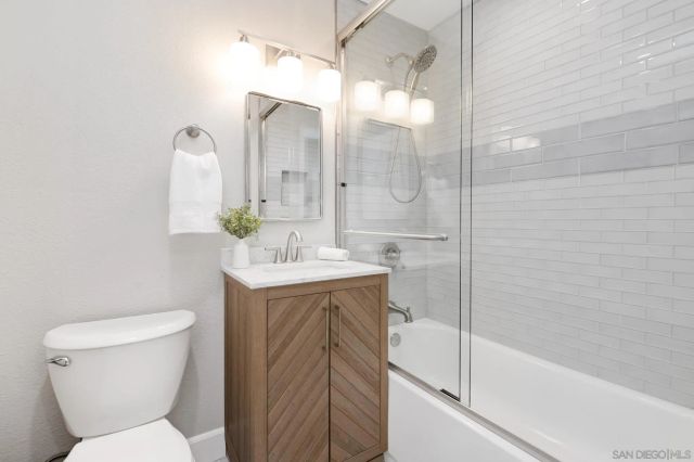 1129 Bonita Dr, Encinitas, CA 92024