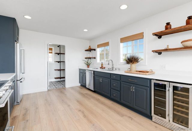 1129 Bonita Dr, Encinitas, CA 92024