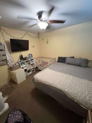 4260 Lakeview Dr, Ione, CA 95640