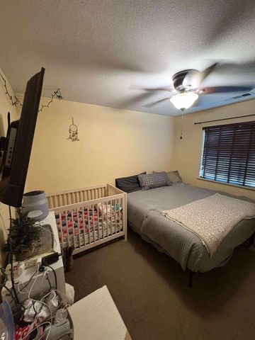 4260 Lakeview Dr, Ione, CA 95640