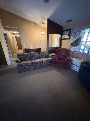 4260 Lakeview Dr, Ione, CA 95640