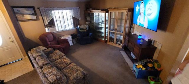 4260 Lakeview Dr, Ione, CA 95640