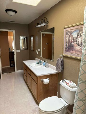 4260 Lakeview Dr, Ione, CA 95640