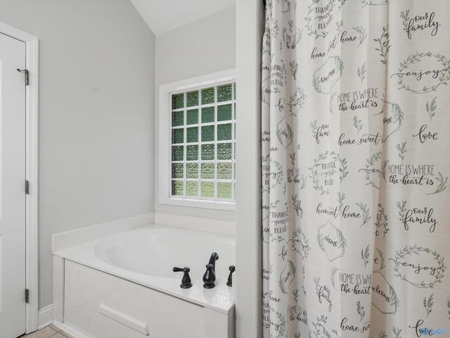 118 Burwell Cove Drive, Harvest, AL 35749