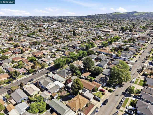 1912 Lincoln Ave, Richmond, CA 94801
