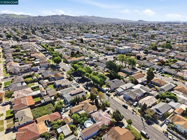 1912 Lincoln Ave, Richmond, CA 94801