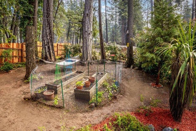 12688 Valley View Rd, Nevada City, CA 95959