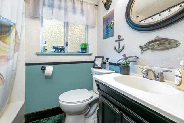 12688 Valley View Rd, Nevada City, CA 95959