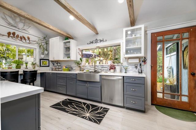 12688 Valley View Rd, Nevada City, CA 95959