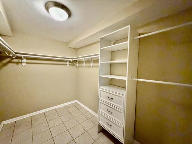 4011 Creekside Drive, Janesville, WI 53548