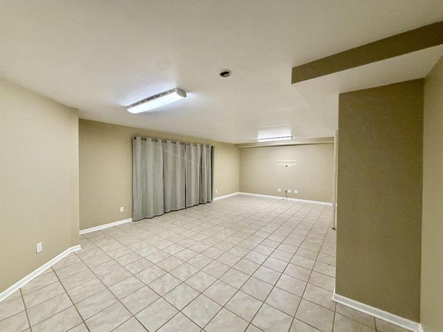 4011 Creekside Drive, Janesville, WI 53548