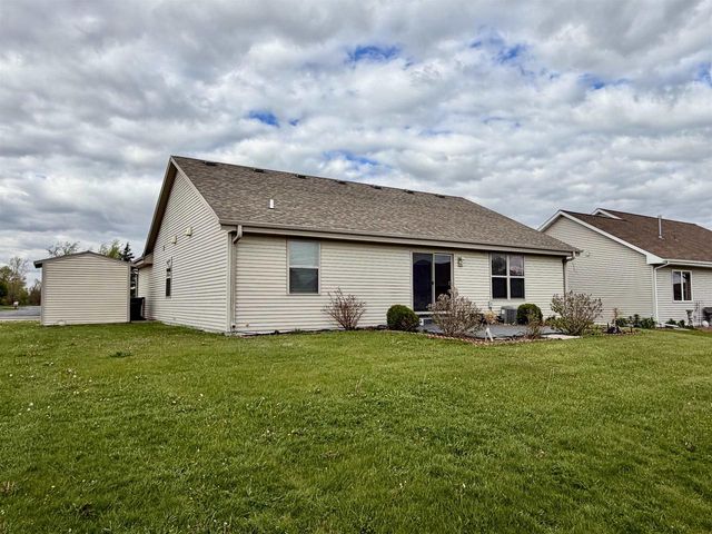 4011 Creekside Drive, Janesville, WI 53548