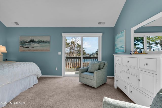 107 Waters Edge Court, Brick, NJ 08724