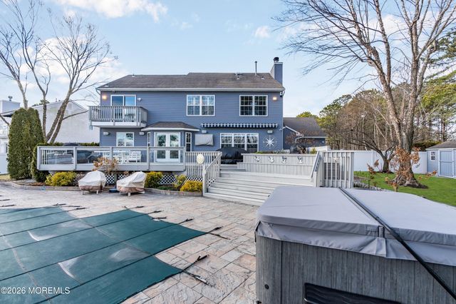 107 Waters Edge Court, Brick, NJ 08724