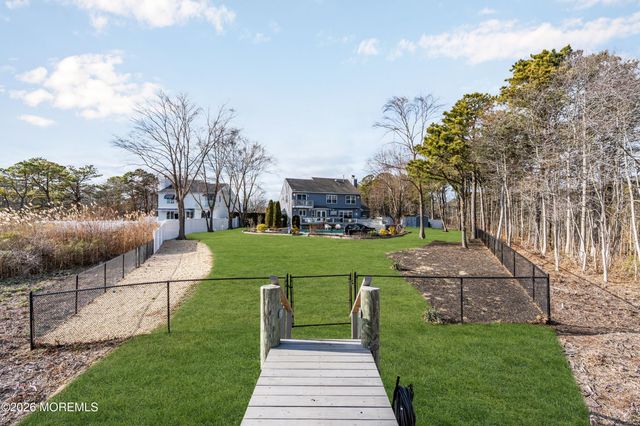 107 Waters Edge Court, Brick, NJ 08724