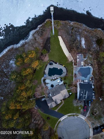 107 Waters Edge Court, Brick, NJ 08724