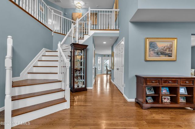 107 Waters Edge Court, Brick, NJ 08724