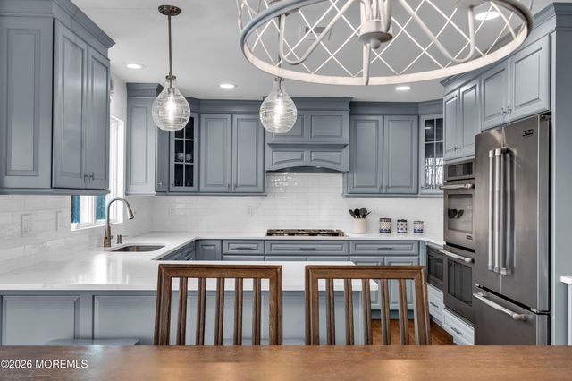 107 Waters Edge Court, Brick, NJ 08724